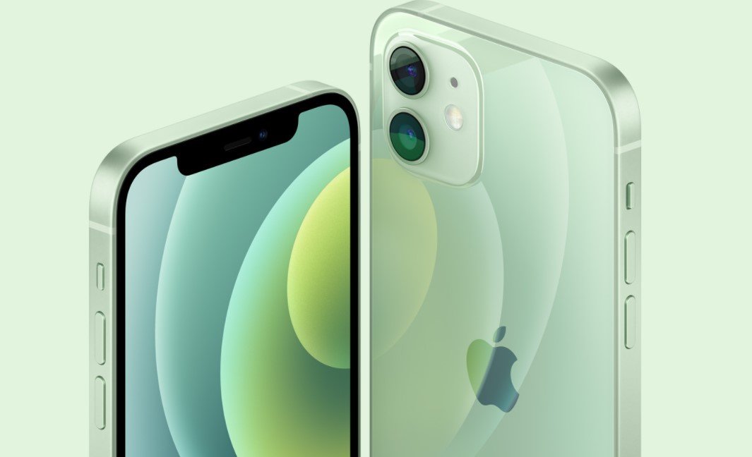 Apple sfurzata tibgħat iPhone 12 bl-adapter tal-enerġija