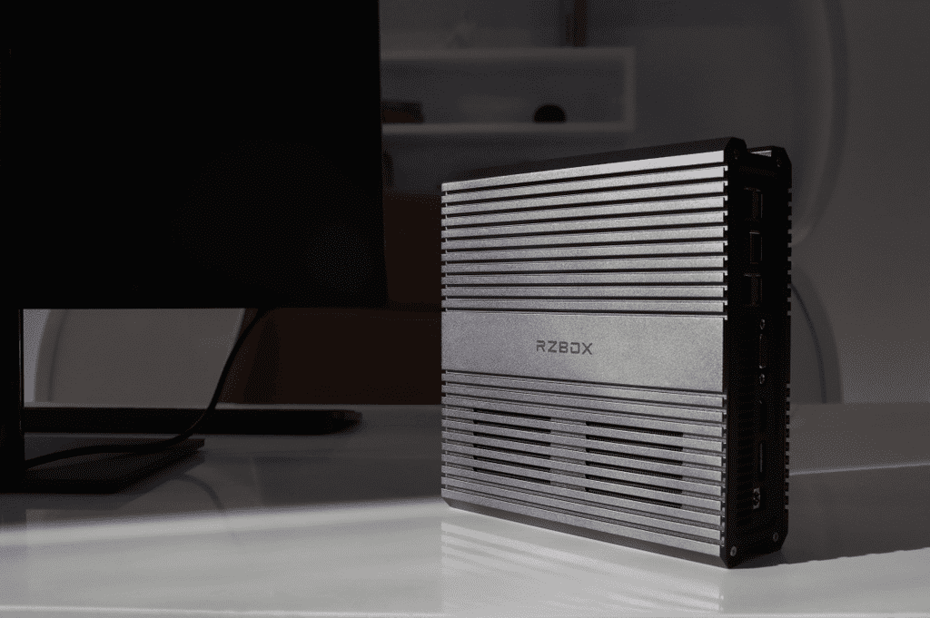 Desain kasus mini PC AMD RYZEN 4900H