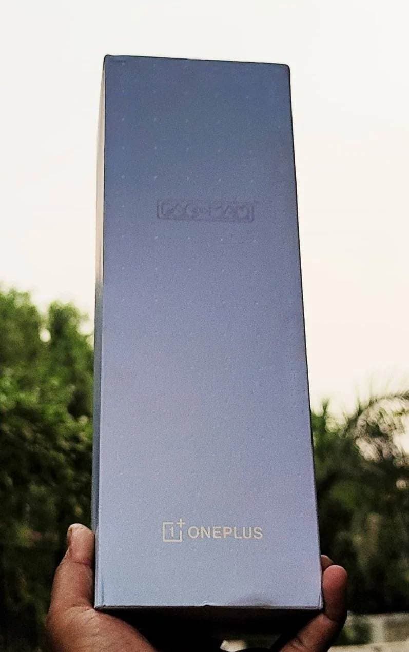 OnePlus Nord 2 x PAC-MAN Sürümü perakende kutusu