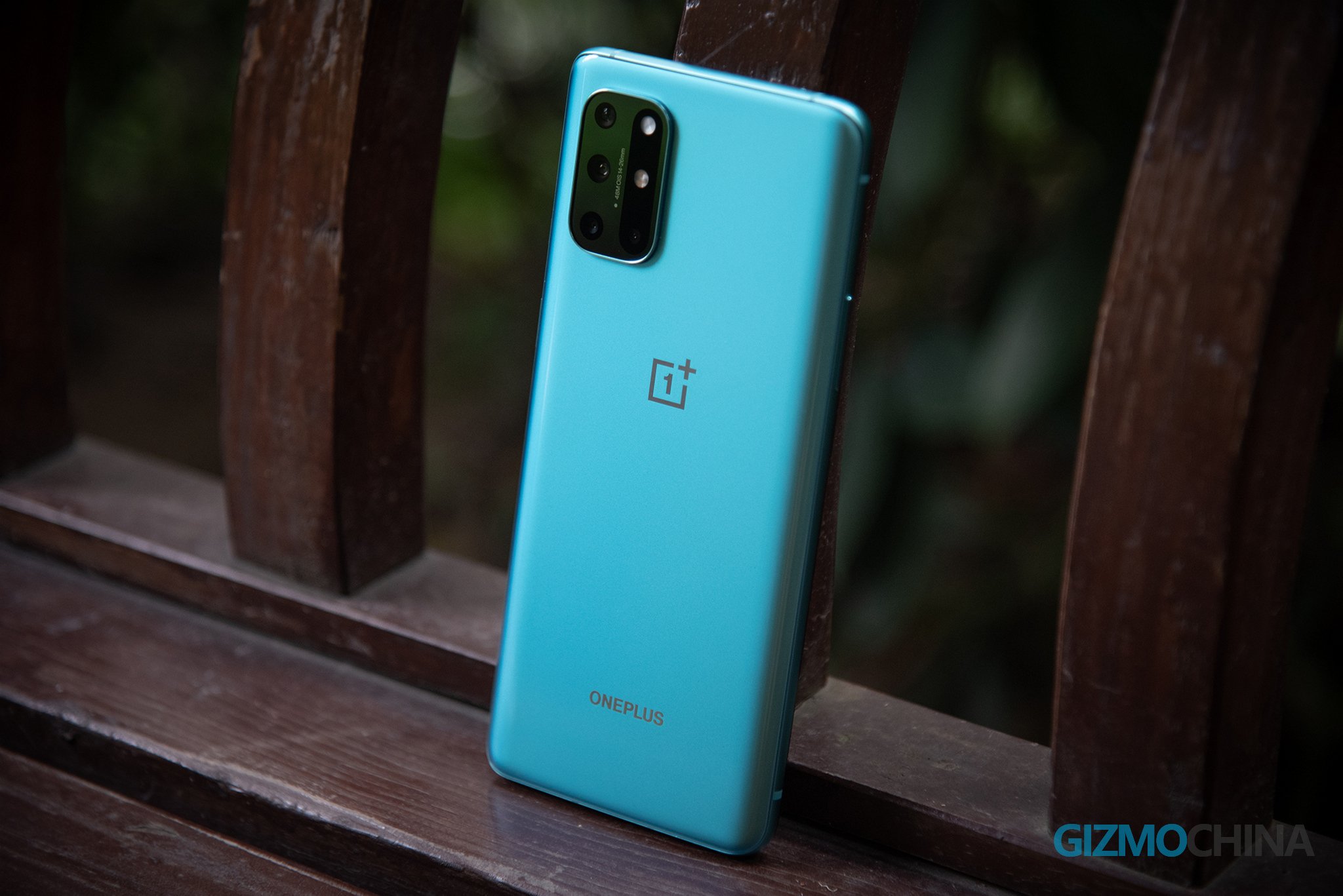 ÙŠØ´Ø§Ø± Ø¥Ù„Ù‰ Ø£Ø±Ù‚Ø§Ù… Ø·Ø±Ø§Ø²Ø§Øª Ø³Ù„Ø³Ù„Ø© Oneplus 9 Ù…Ø¹ Ø§Ù„Ù…ÙˆØ§ØµÙØ§Øª Ø§Ù„Ø±Ø¦ÙŠØ³ÙŠØ© 4dim