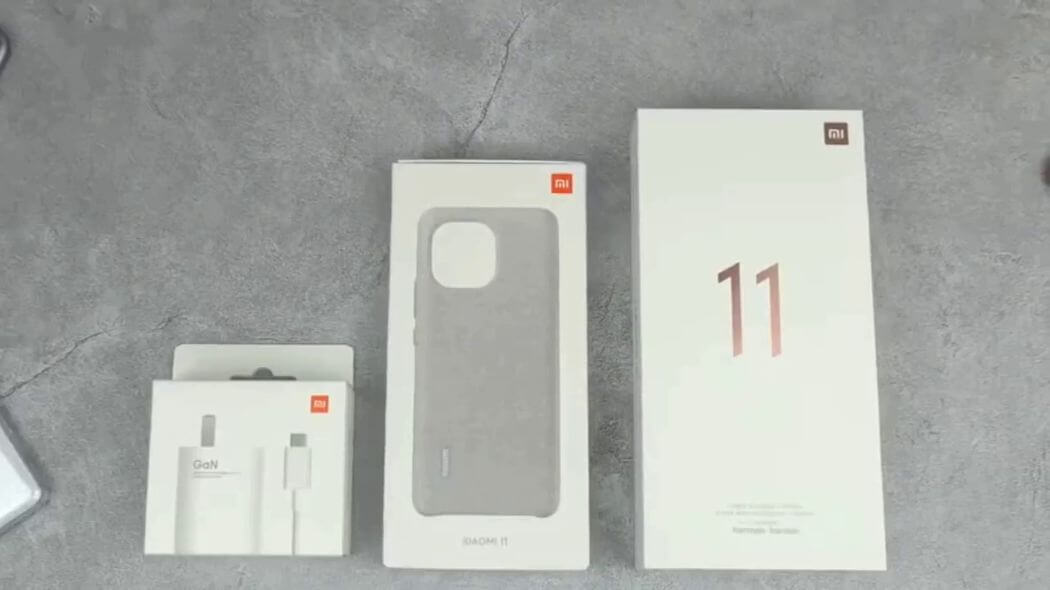 Xiaomi Mi 11 Распаковка