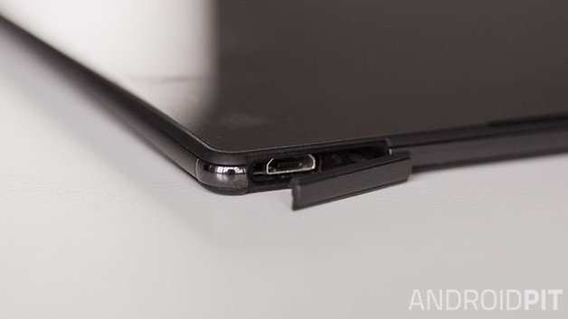 Ang Sony Xperia Z3 tablet compact 5