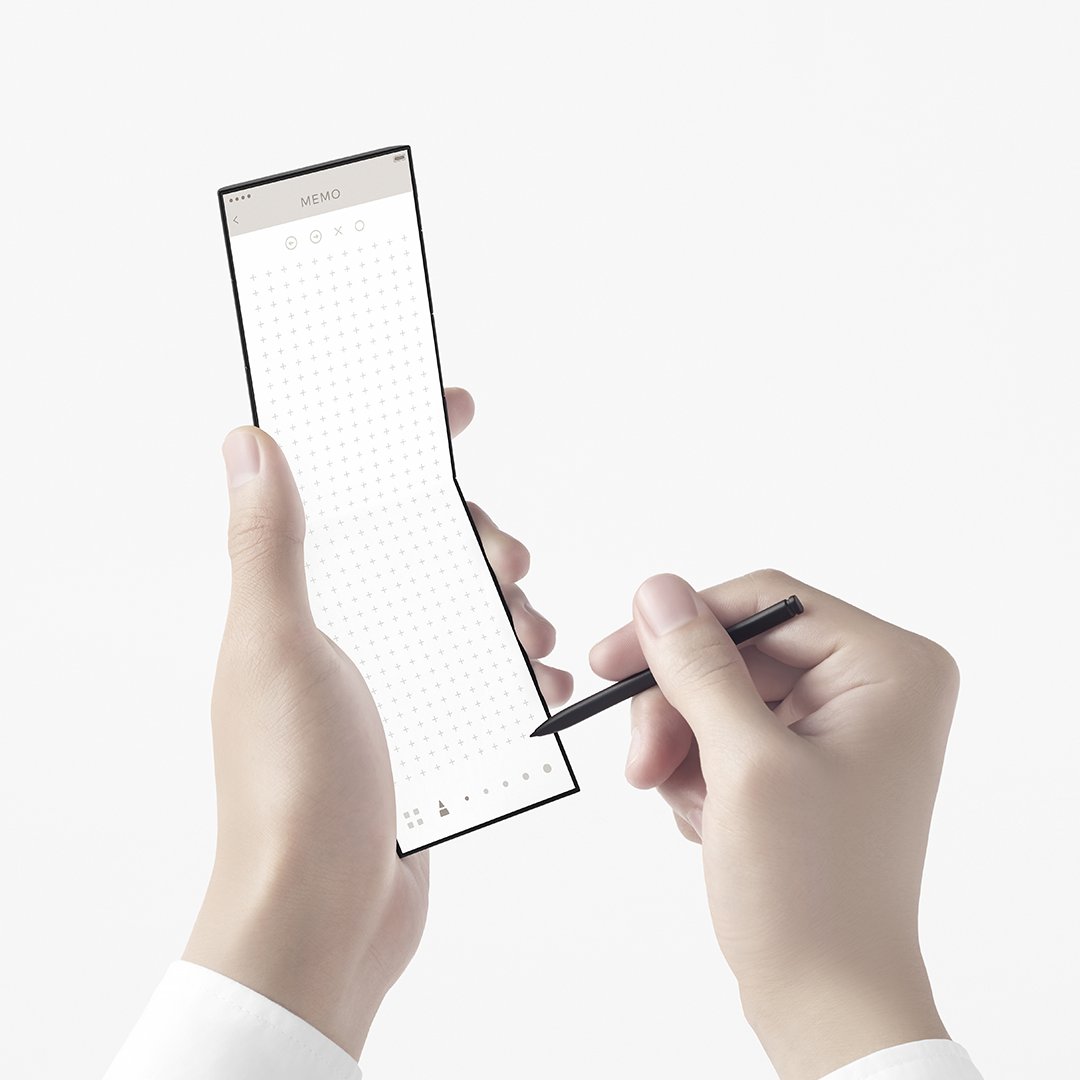 OPPO Triple-Fold Concept Smartphone