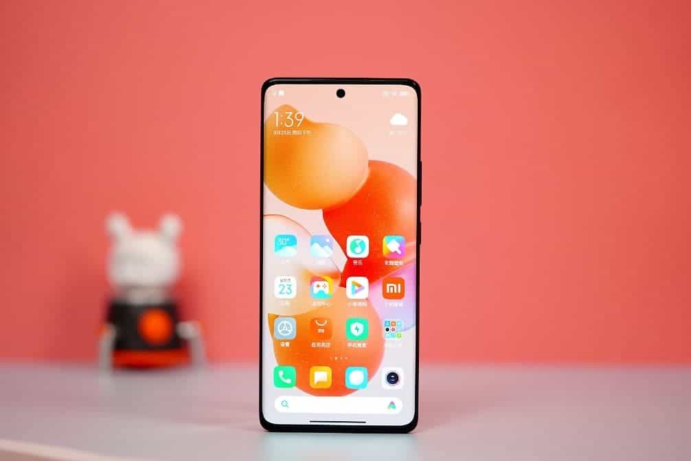 Xiaomi Civi for selfies