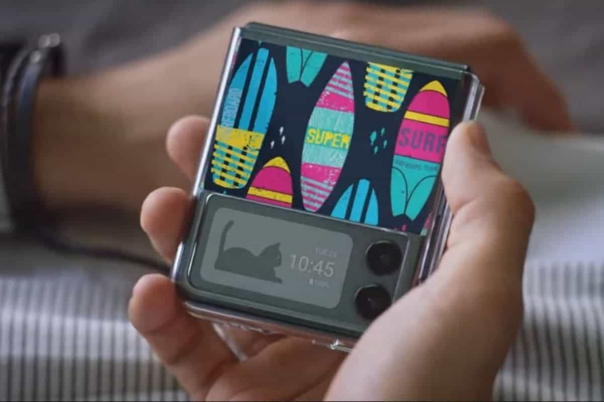 Samsung Galaxy Z Flip 3 захиалгат хувилбар