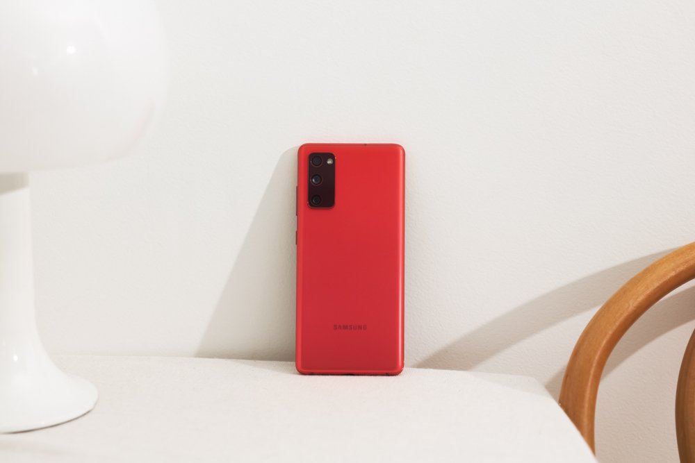 Samsung Galaxy S20 FE Cloud Red Featured A.