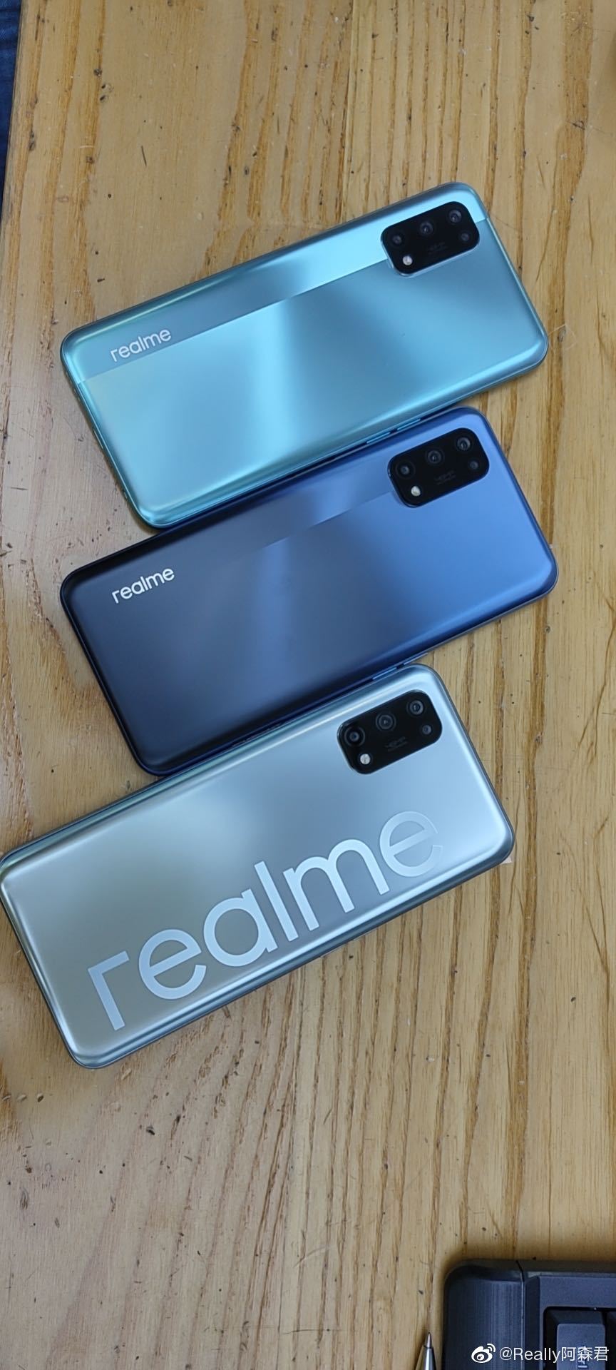 Realme V5 live shot 